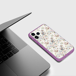 Чехол iPhone 11 Pro матовый Нежная белочка в цветах, цвет: 3D-фиолетовый — фото 2