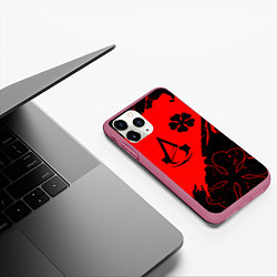 Чехол iPhone 11 Pro матовый Assassins Creed logo clewer, цвет: 3D-малиновый — фото 2