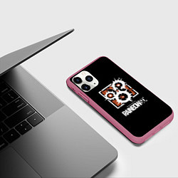 Чехол iPhone 11 Pro матовый Том Кленси радуга онлайн гейм, цвет: 3D-малиновый — фото 2