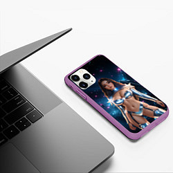 Чехол iPhone 11 Pro матовый Девушка в космическом костюме, цвет: 3D-фиолетовый — фото 2