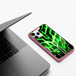 Чехол iPhone 11 Pro матовый Абстрактные зелёные линии на чёрном фоне, цвет: 3D-малиновый — фото 2