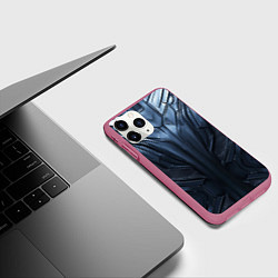 Чехол iPhone 11 Pro матовый Металлический карбон, цвет: 3D-малиновый — фото 2