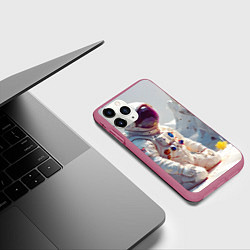 Чехол iPhone 11 Pro матовый Космонавт на фантастической планете, цвет: 3D-малиновый — фото 2