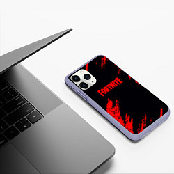 Чехол iPhone 11 Pro матовый Fortnite красные краски лого, цвет: 3D-светло-сиреневый — фото 2