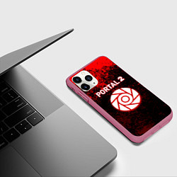 Чехол iPhone 11 Pro матовый Half life красные краски, цвет: 3D-малиновый — фото 2
