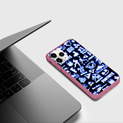 Чехол iPhone 11 Pro матовый Fortnite neon game steel, цвет: 3D-малиновый — фото 2