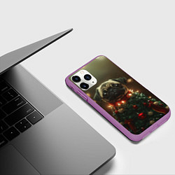 Чехол iPhone 11 Pro матовый Елочка - мопс, цвет: 3D-фиолетовый — фото 2