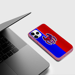 Чехол iPhone 11 Pro матовый Сине-красный паук - лого, цвет: 3D-малиновый — фото 2
