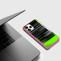 Чехол iPhone 11 Pro матовый Белые вертикальные полосы на чёрно-зелёном фоне, цвет: 3D-малиновый — фото 2