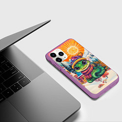 Чехол iPhone 11 Pro матовый Маленькая зеленая новогодняя змея 2025, цвет: 3D-фиолетовый — фото 2