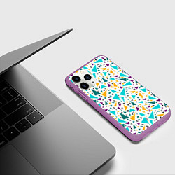 Чехол iPhone 11 Pro матовый Бирюзовые желтые треугольники на белом, цвет: 3D-фиолетовый — фото 2