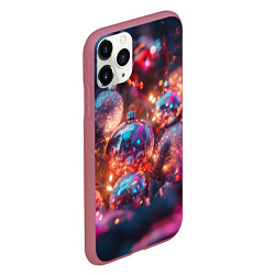 Чехол iPhone 11 Pro матовый Новогодние шары и фиолетовые блески, цвет: 3D-малиновый — фото 2