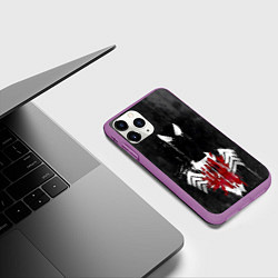 Чехол iPhone 11 Pro матовый Человек паук и веном, цвет: 3D-фиолетовый — фото 2