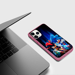 Чехол iPhone 11 Pro матовый Соник и Шэдоу бегут наперегонки, цвет: 3D-малиновый — фото 2