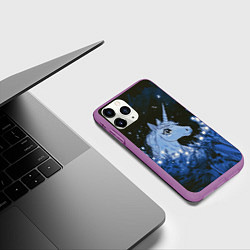 Чехол iPhone 11 Pro матовый Единорог и светлячки, цвет: 3D-фиолетовый — фото 2