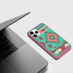 Чехол iPhone 11 Pro матовый Оранжево бирюзовый геометрический узор в стиле ацт, цвет: 3D-малиновый — фото 2