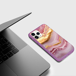 Чехол iPhone 11 Pro матовый Золотая объемная текстура на розовом, цвет: 3D-фиолетовый — фото 2
