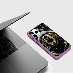 Чехол iPhone 11 Pro матовый Злой большой медведь зимой, цвет: 3D-фиолетовый — фото 2