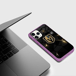 Чехол iPhone 11 Pro матовый Вегас Голден Найтс - НХЛ хоккей, цвет: 3D-фиолетовый — фото 2