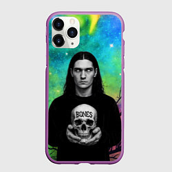 Чехол iPhone 11 Pro матовый Bones без зрачков держит череп в руках