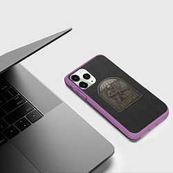 Чехол iPhone 11 Pro матовый Я десантник - эмблема из метала, цвет: 3D-фиолетовый — фото 2