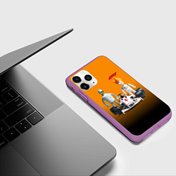 Чехол iPhone 11 Pro матовый Механик Бендер и пилот формулы 1 Фрай, цвет: 3D-фиолетовый — фото 2