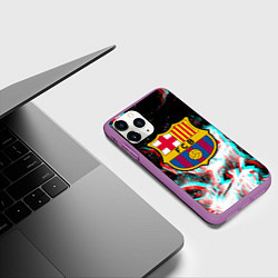 Чехол iPhone 11 Pro матовый Barcelona огонь глитч, цвет: 3D-фиолетовый — фото 2
