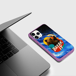 Чехол iPhone 11 Pro матовый Break it злой медведь, цвет: 3D-фиолетовый — фото 2
