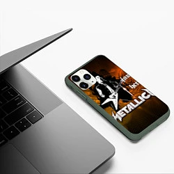 Чехол iPhone 11 Pro матовый Metallica: James Hetfield, цвет: 3D-темно-зеленый — фото 2