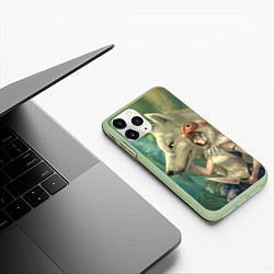 Чехол iPhone 11 Pro матовый Принцесса и волк, цвет: 3D-салатовый — фото 2