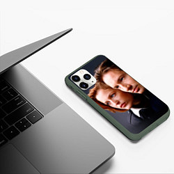 Чехол iPhone 11 Pro матовый Скалли и Малдер, цвет: 3D-темно-зеленый — фото 2