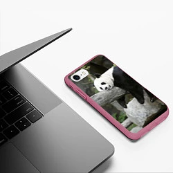 Чехол iPhone 7/8 матовый Большая уставшая панда, цвет: 3D-малиновый — фото 2