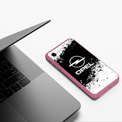 Чехол iPhone 7/8 матовый Opel: Black Spray, цвет: 3D-малиновый — фото 2