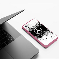 Чехол iPhone 7/8 матовый Mercedes-Benz: Black Spray, цвет: 3D-малиновый — фото 2