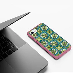 Чехол iPhone 7/8 матовый Хризантемы: бирюзовый узор, цвет: 3D-малиновый — фото 2