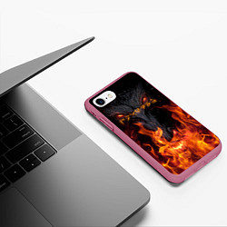 Чехол iPhone 7/8 матовый TES: Flame Wolf, цвет: 3D-малиновый — фото 2
