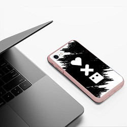 Чехол iPhone 7/8 матовый LOVE DEATH ROBOTS LDR, цвет: 3D-светло-розовый — фото 2