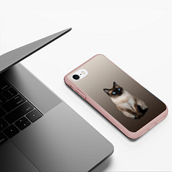 Чехол iPhone 7/8 матовый Сиамский кот голубые глаза, цвет: 3D-светло-розовый — фото 2