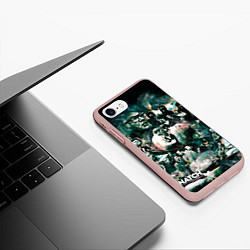 Чехол iPhone 7/8 матовый Большой куш: Персонажи, цвет: 3D-светло-розовый — фото 2