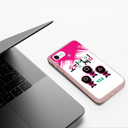 Чехол iPhone 7/8 матовый Игра в кальмара Люди в масках 456,, цвет: 3D-светло-розовый — фото 2