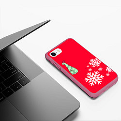 Чехол iPhone 7/8 матовый НОВОГОДНИЙ ДРАКОНЧИК, цвет: 3D-малиновый — фото 2