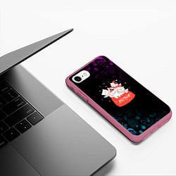 Чехол iPhone 7/8 матовый Котята в мешке новогодние, цвет: 3D-малиновый — фото 2