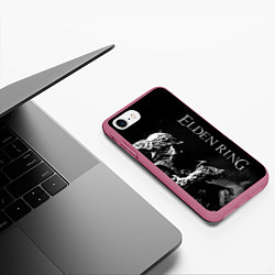 Чехол iPhone 7/8 матовый ВАЛЬКИРИЯ ЧБ ELDEN RING, цвет: 3D-малиновый — фото 2
