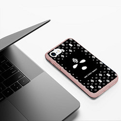 Чехол iPhone 7/8 матовый Узор Black Phantom Ski Mask Dope Street Market, цвет: 3D-светло-розовый — фото 2