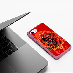 Чехол iPhone 7/8 матовый Огненные лисы, цвет: 3D-малиновый — фото 2