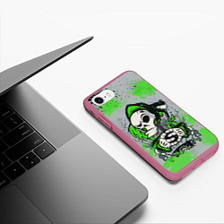 Чехол iPhone 7/8 матовый Slipknot скелет green, цвет: 3D-малиновый — фото 2