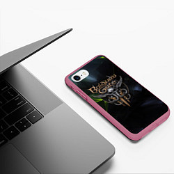 Чехол iPhone 7/8 матовый Baldurs Gate 3 logo dark green, цвет: 3D-малиновый — фото 2