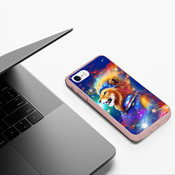 Чехол iPhone 7/8 матовый Космический лев - неоновое свечение, цвет: 3D-светло-розовый — фото 2