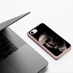 Чехол iPhone 7/8 матовый Джон Крамер пила в гриме куклы, цвет: 3D-светло-розовый — фото 2