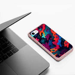 Чехол iPhone 7/8 матовый Яркая абстракция в виде камуфляжа, цвет: 3D-светло-розовый — фото 2